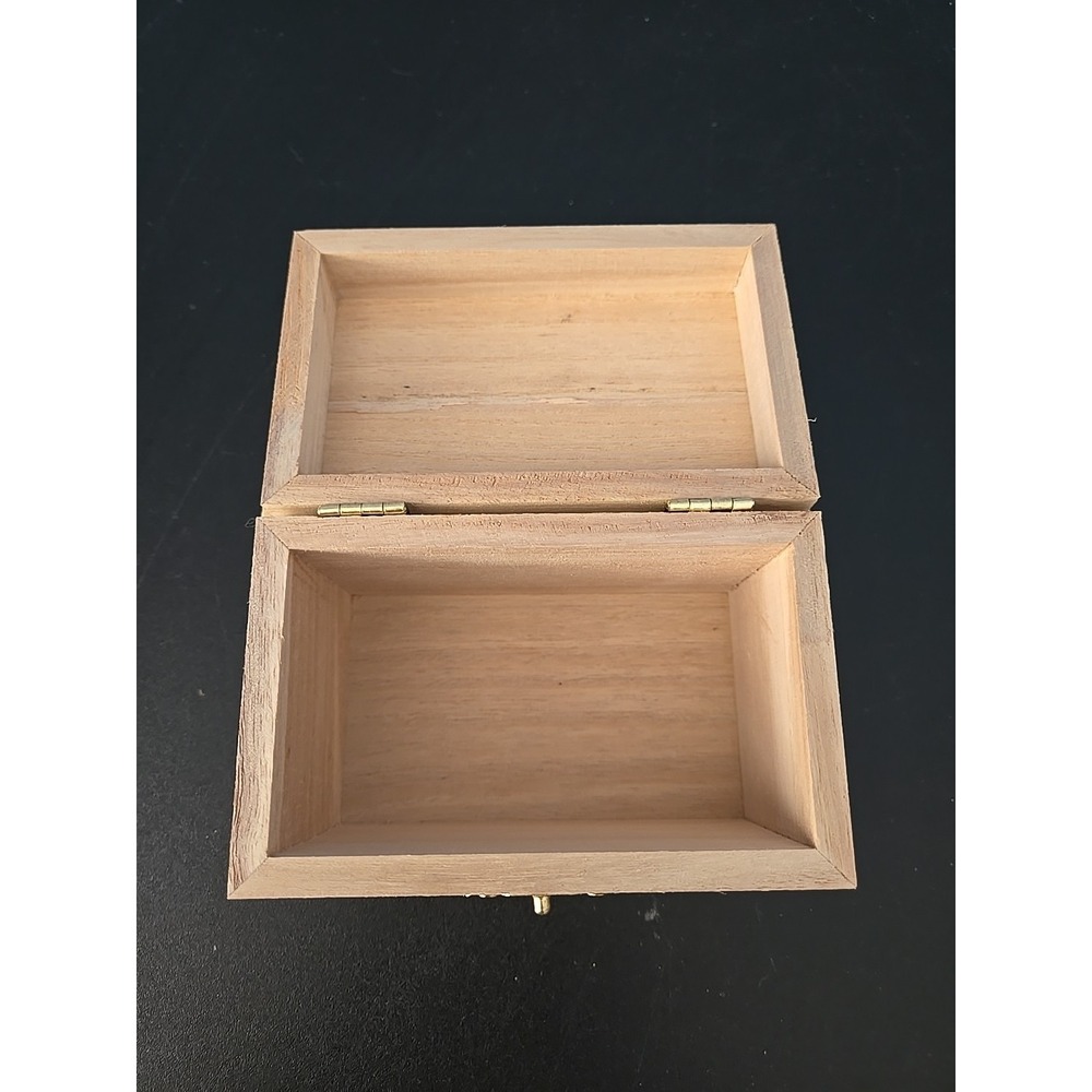 Wood Wooden Trinket Jewelry Box  5" Long‎ - Picture 5 of 10